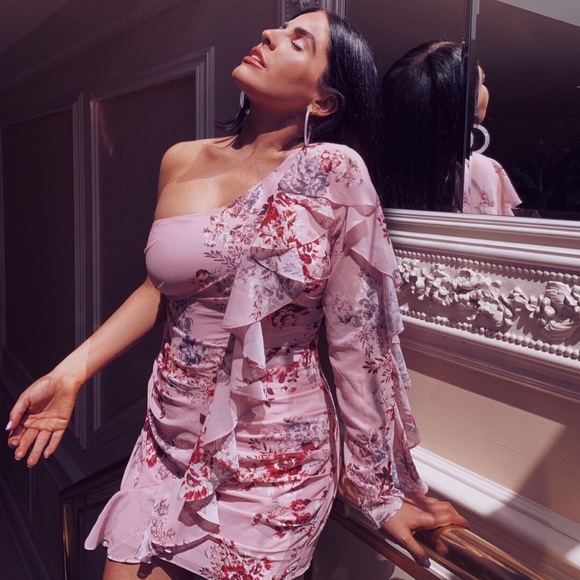 Meet your Posher, Samantha - Picture 3 of 8